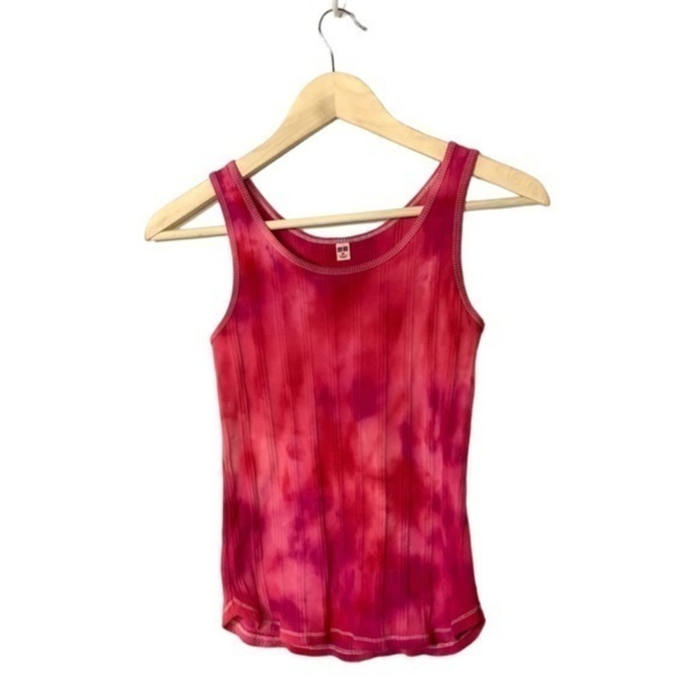 Uniqlo tie‎ dye Smokey red sleeveless ribbed tank top XS
